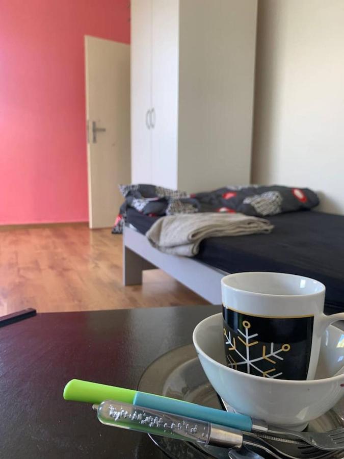 Apartament Hotel Limon Есен Екстериор снимка